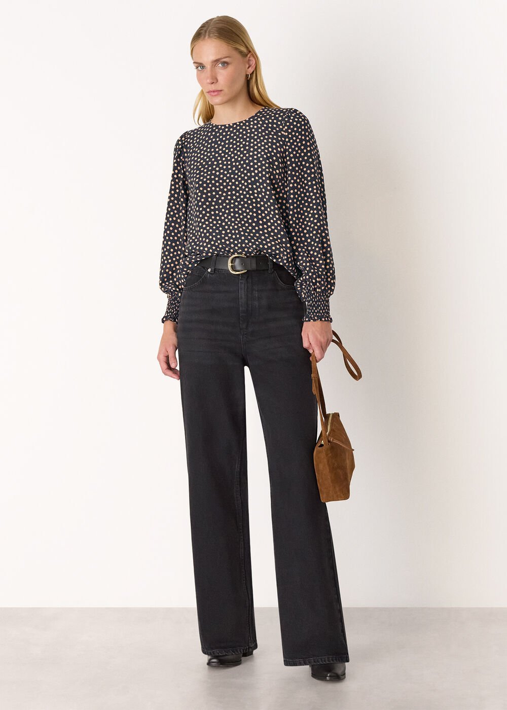 Spot Shirred Cuff Blouse