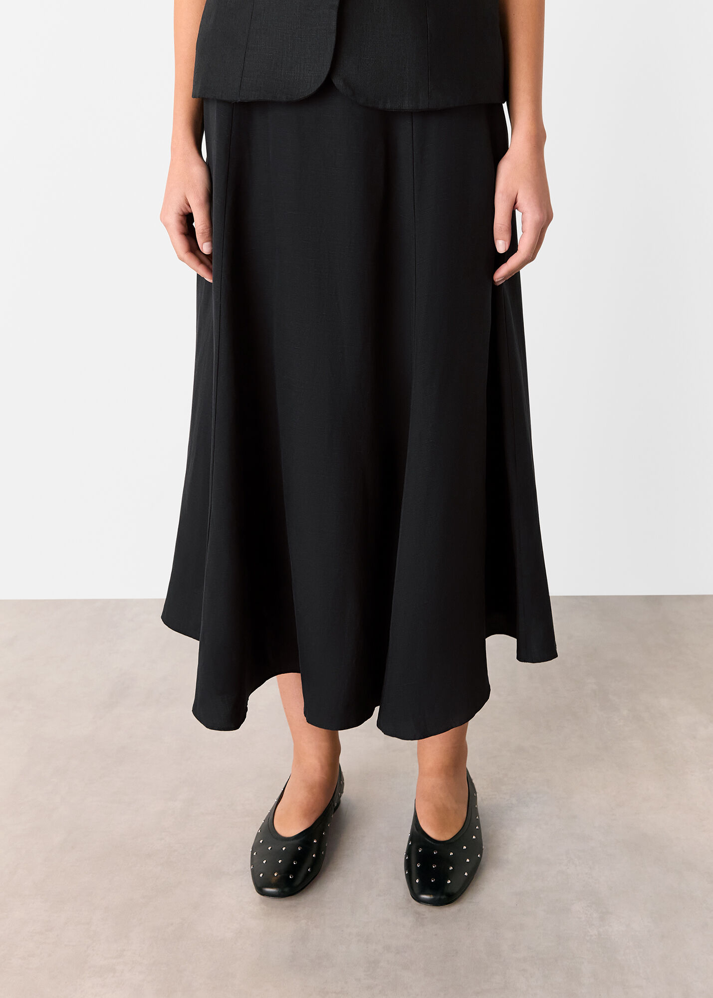 Black Helena Linen Blend Skirt | WHISTLES | Whistles UK |
