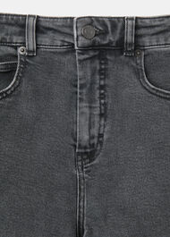 Stretch Barrel Leg Jean