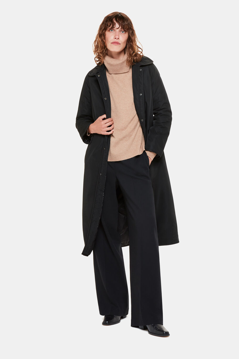Black Senna Padded Mac