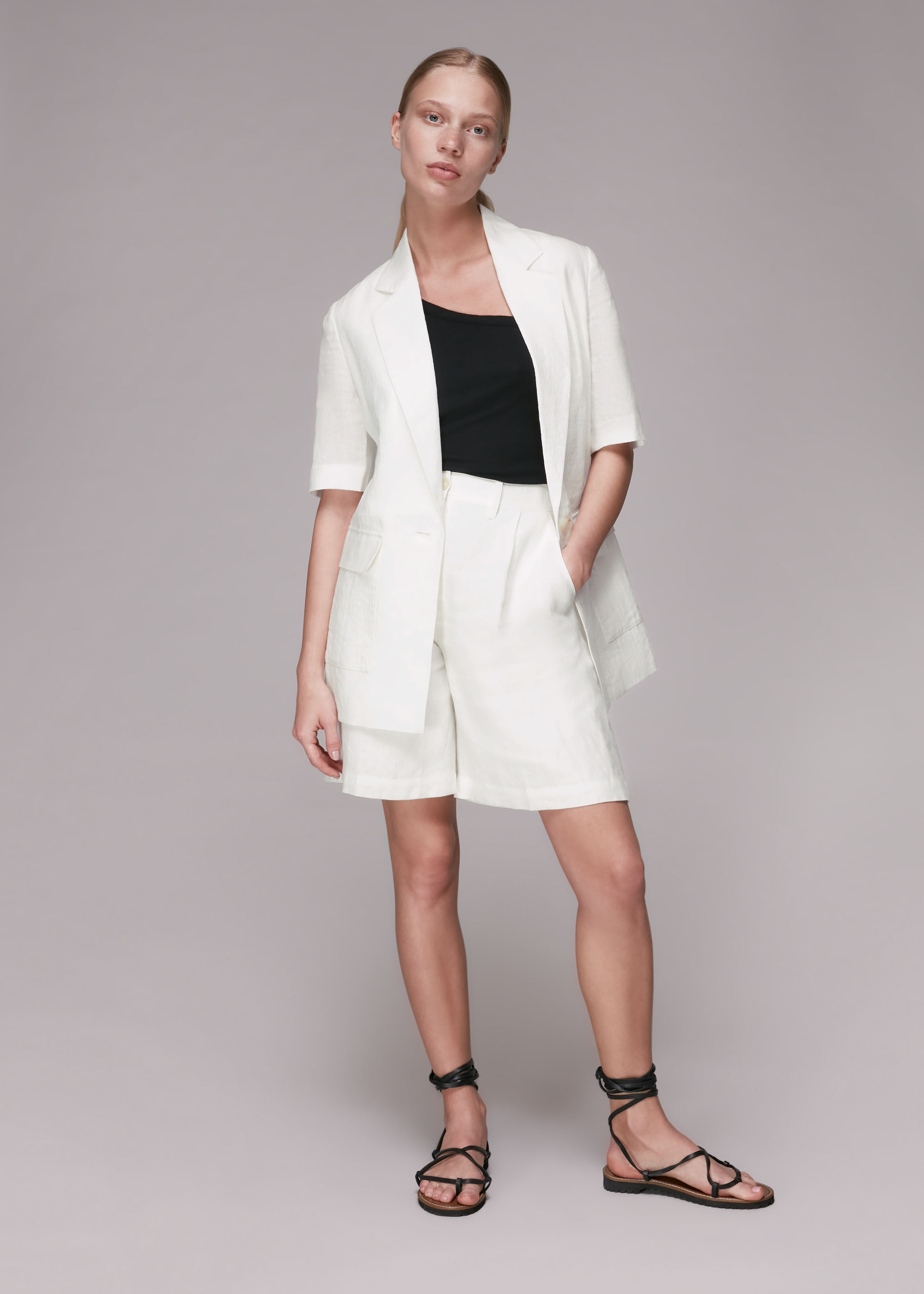 White linen store short jacket