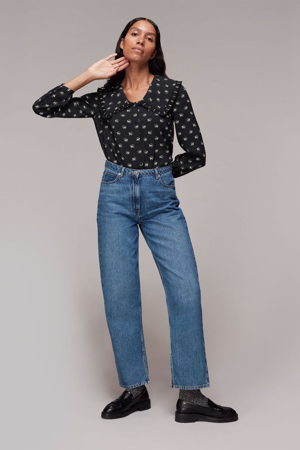 Horseshoe Print Collar Top