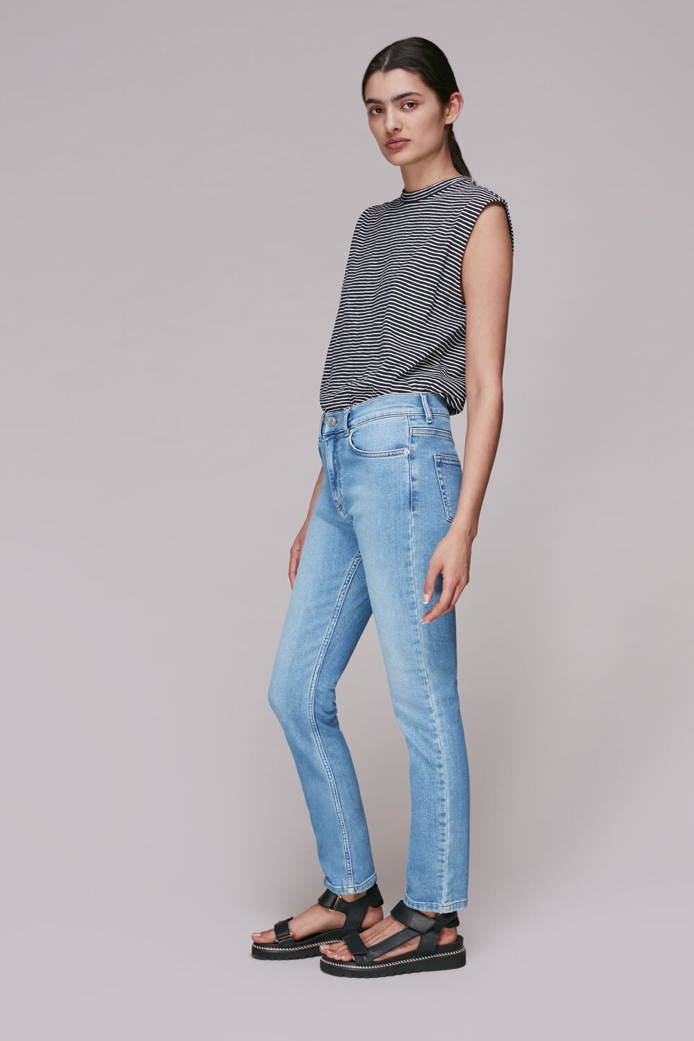 Light Wash Stretch Sculpt Skinny Jean