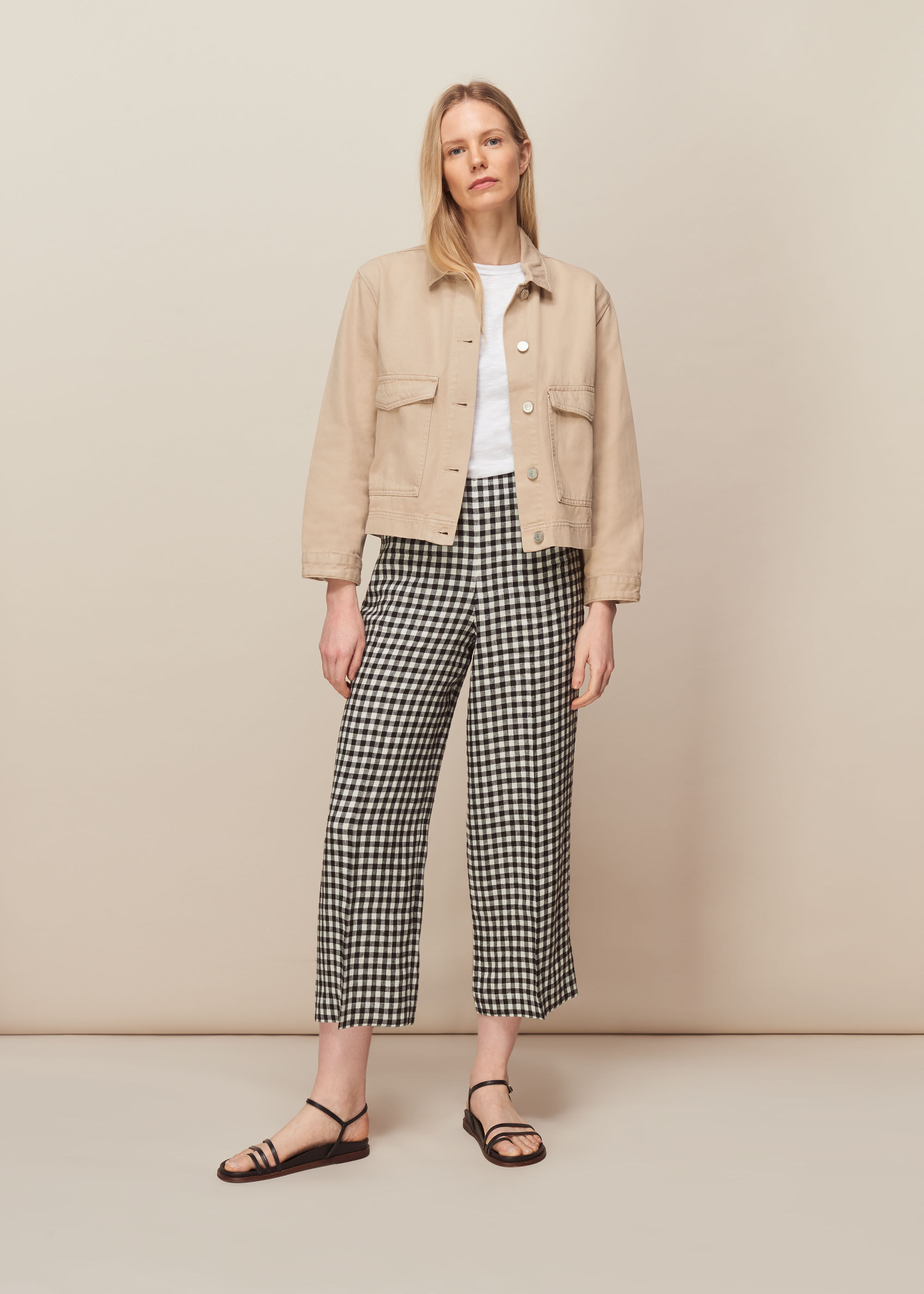 Light Grey Check Wide Cropped Trousers  New Look