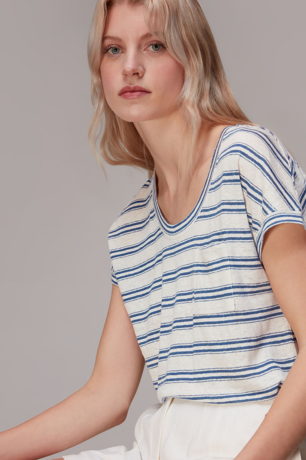 Linen Stripe Scoop Neck Tee