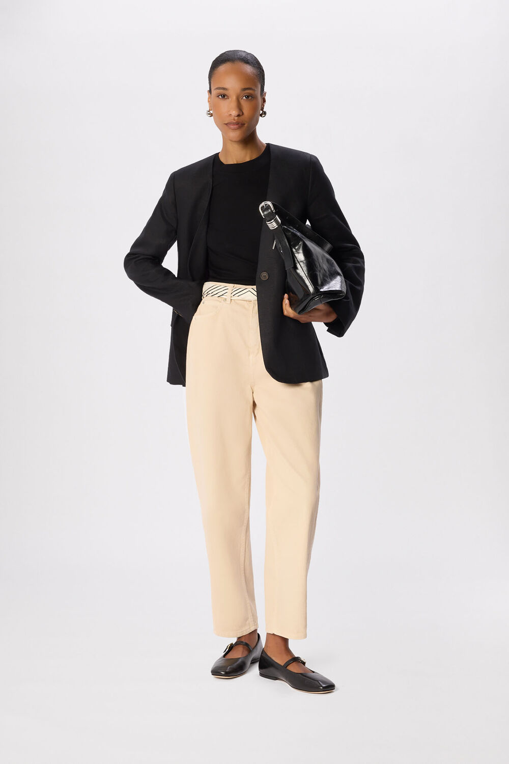 Black Petite Collarless Linen Blazer