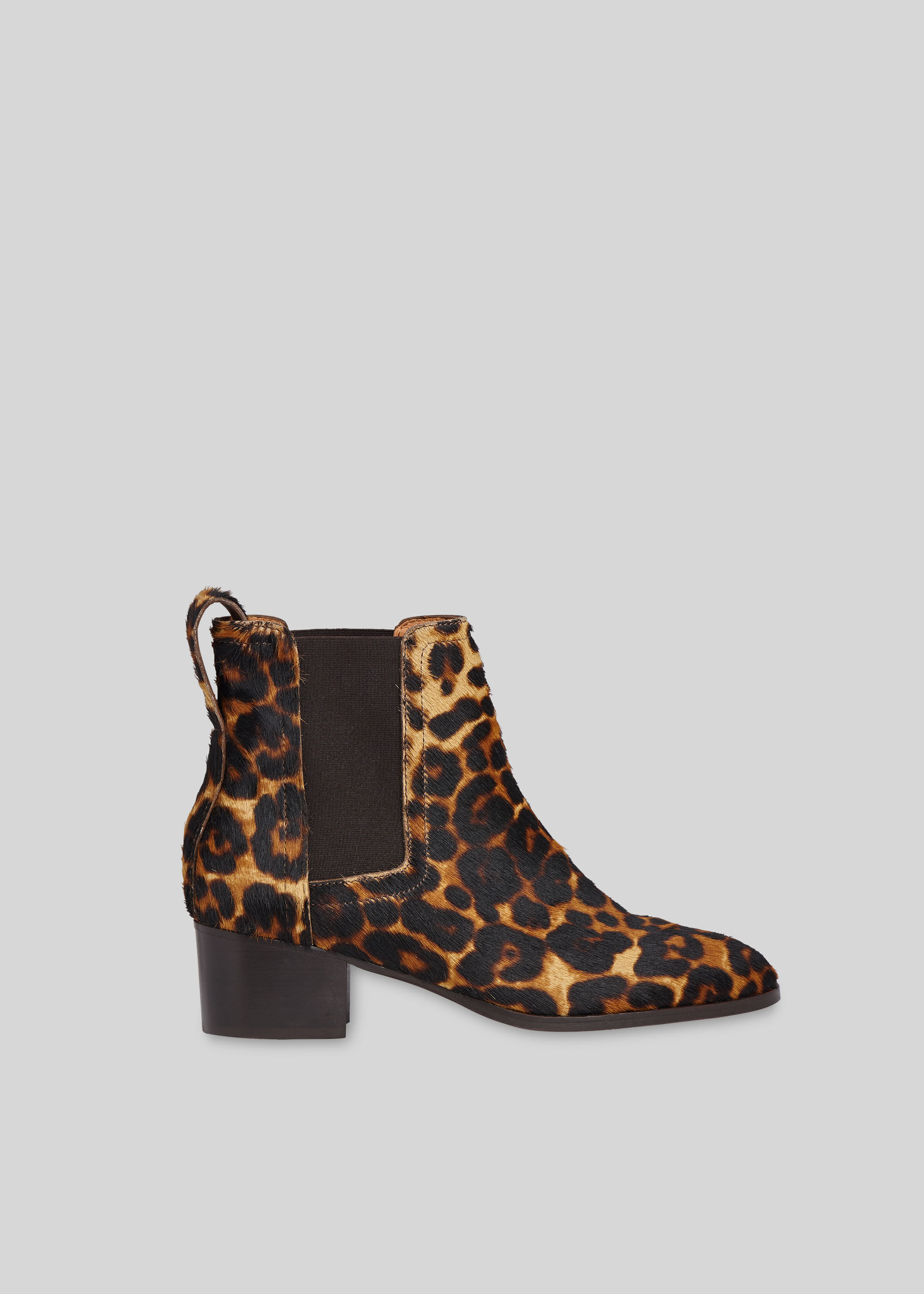 ankle boots leo print