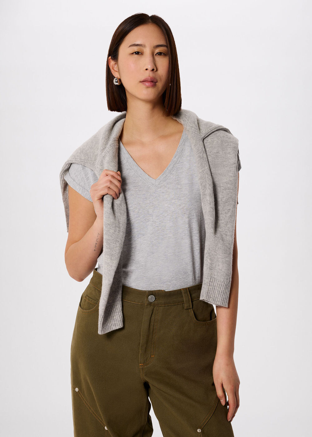 Willa V-Neck Cap Sleeve Tee