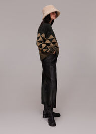 Contrast Geometric Jumper