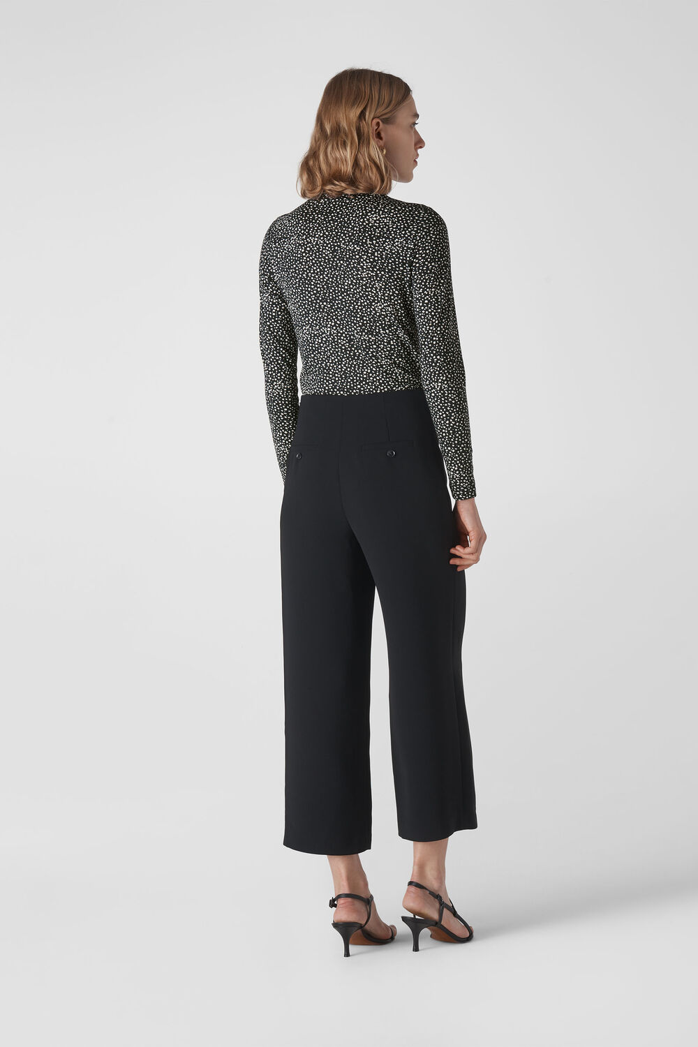 Mottled Spot Essential Top Black and White