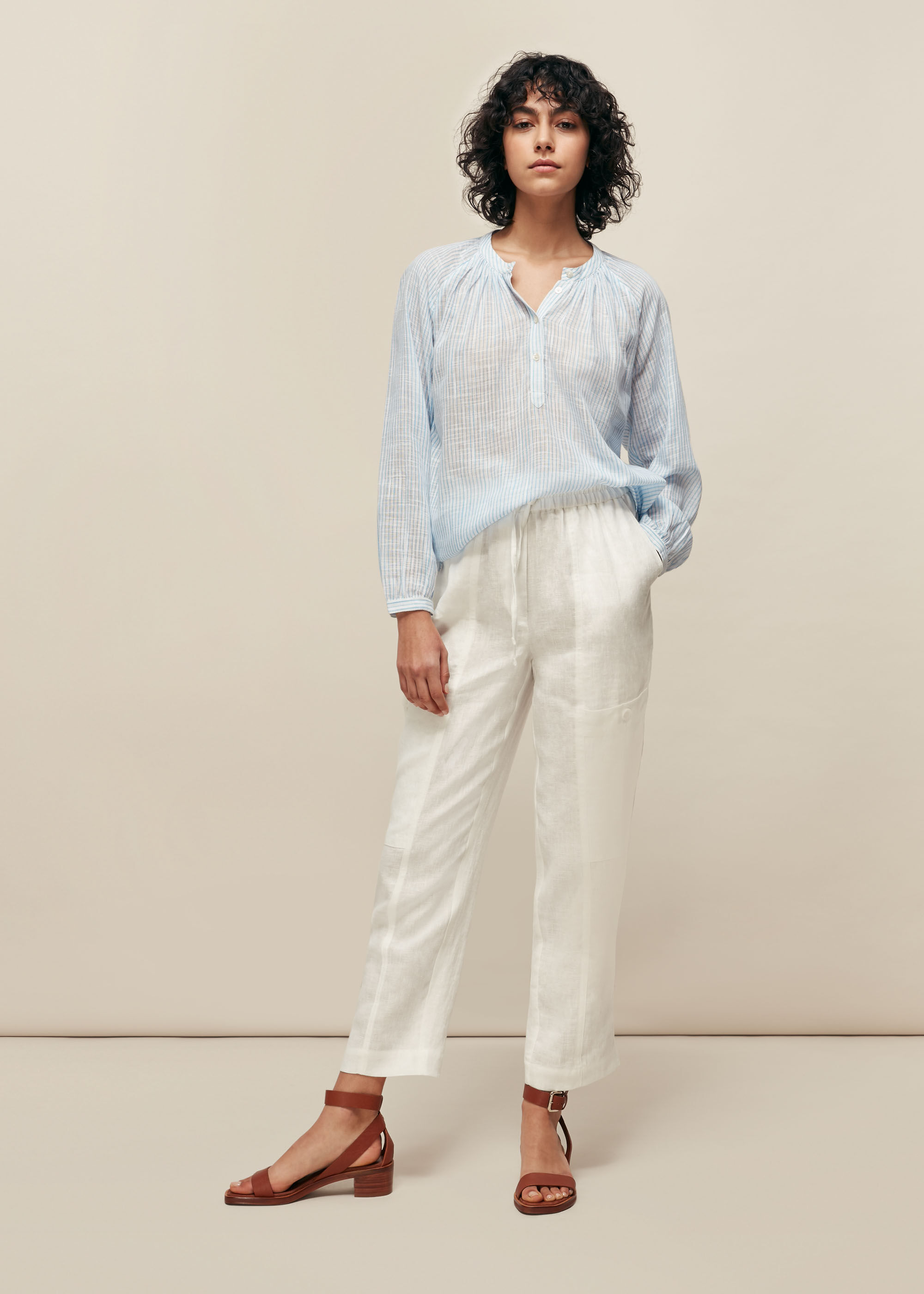 White linen cargo trousers 2025