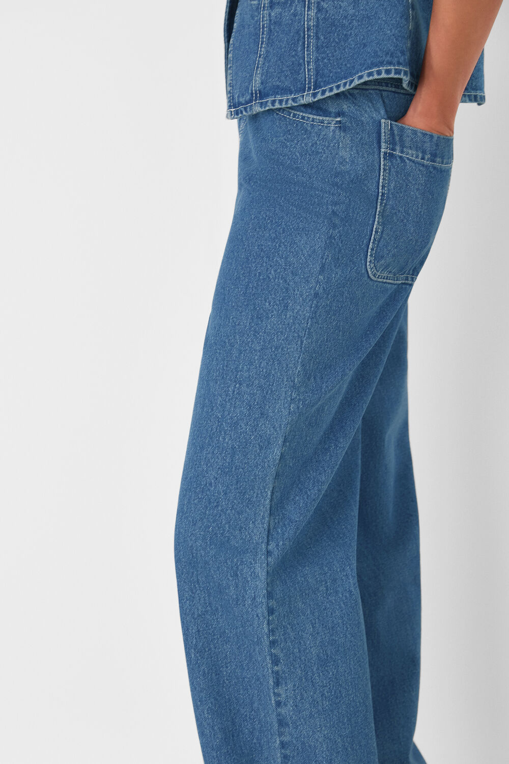 Denim Relaxed Straight Leg Jean