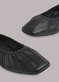 Ione Soft Ruched Pump
