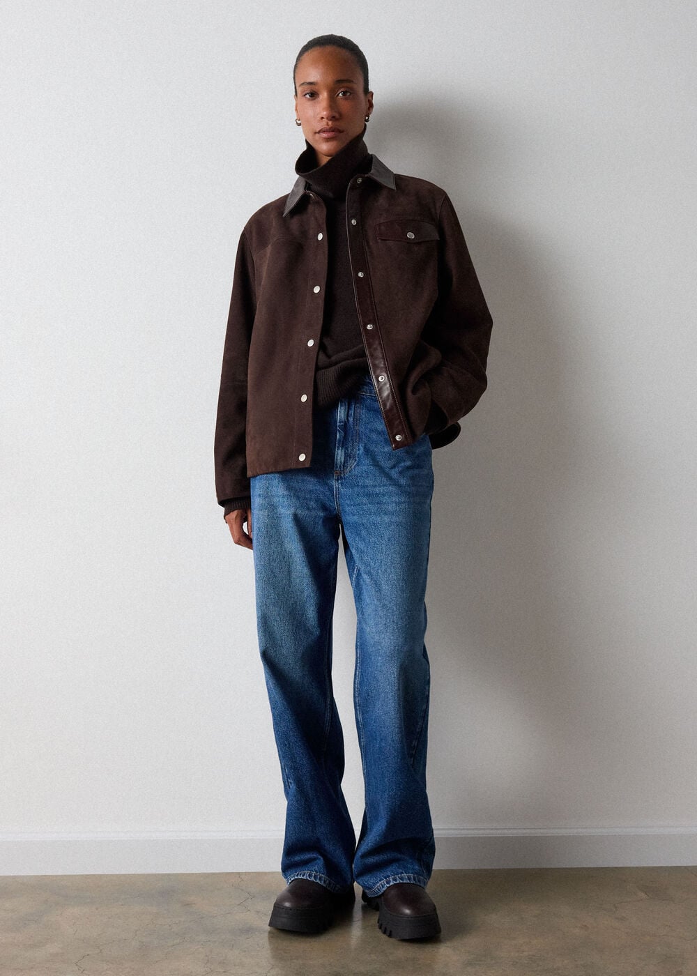Cashmere Seam Roll Neck Knit