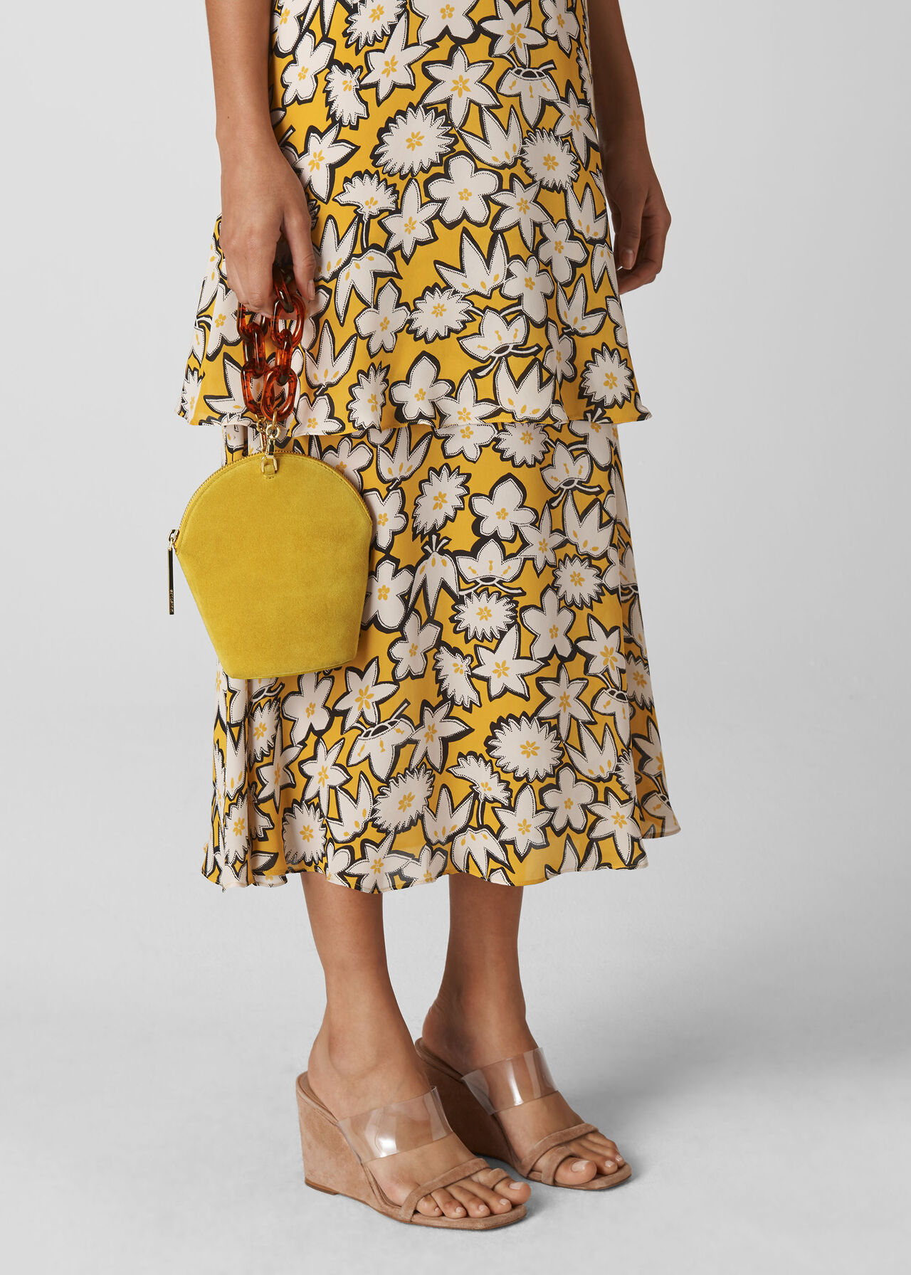 Resin Chain Leonard Wristlet Yellow
