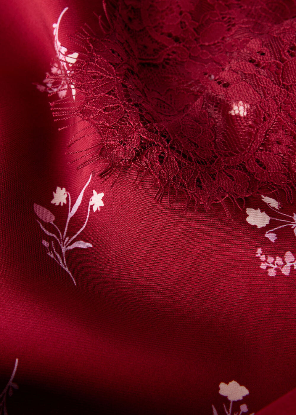 Floral Lace Trim Top