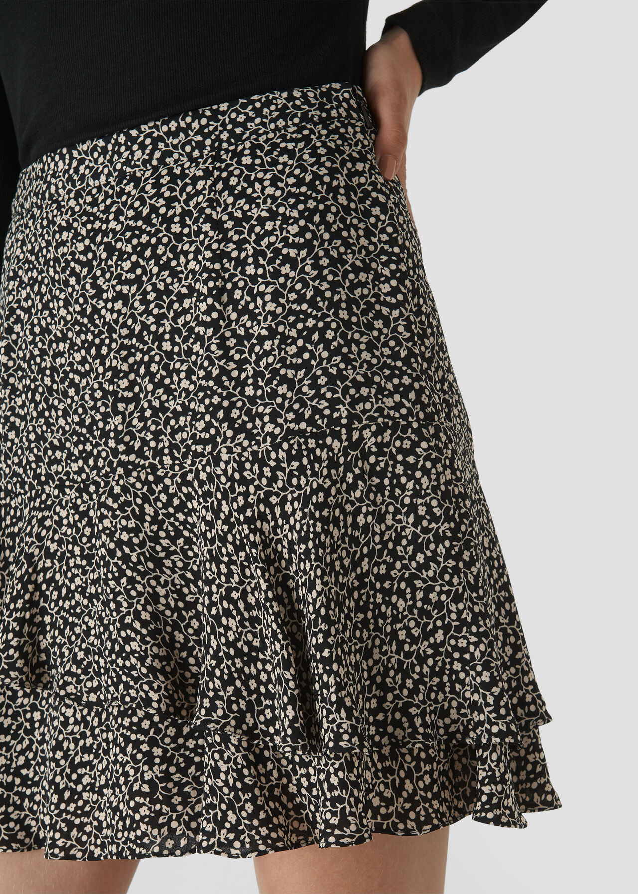 Autumn Floral Print Skirt Black/Multi