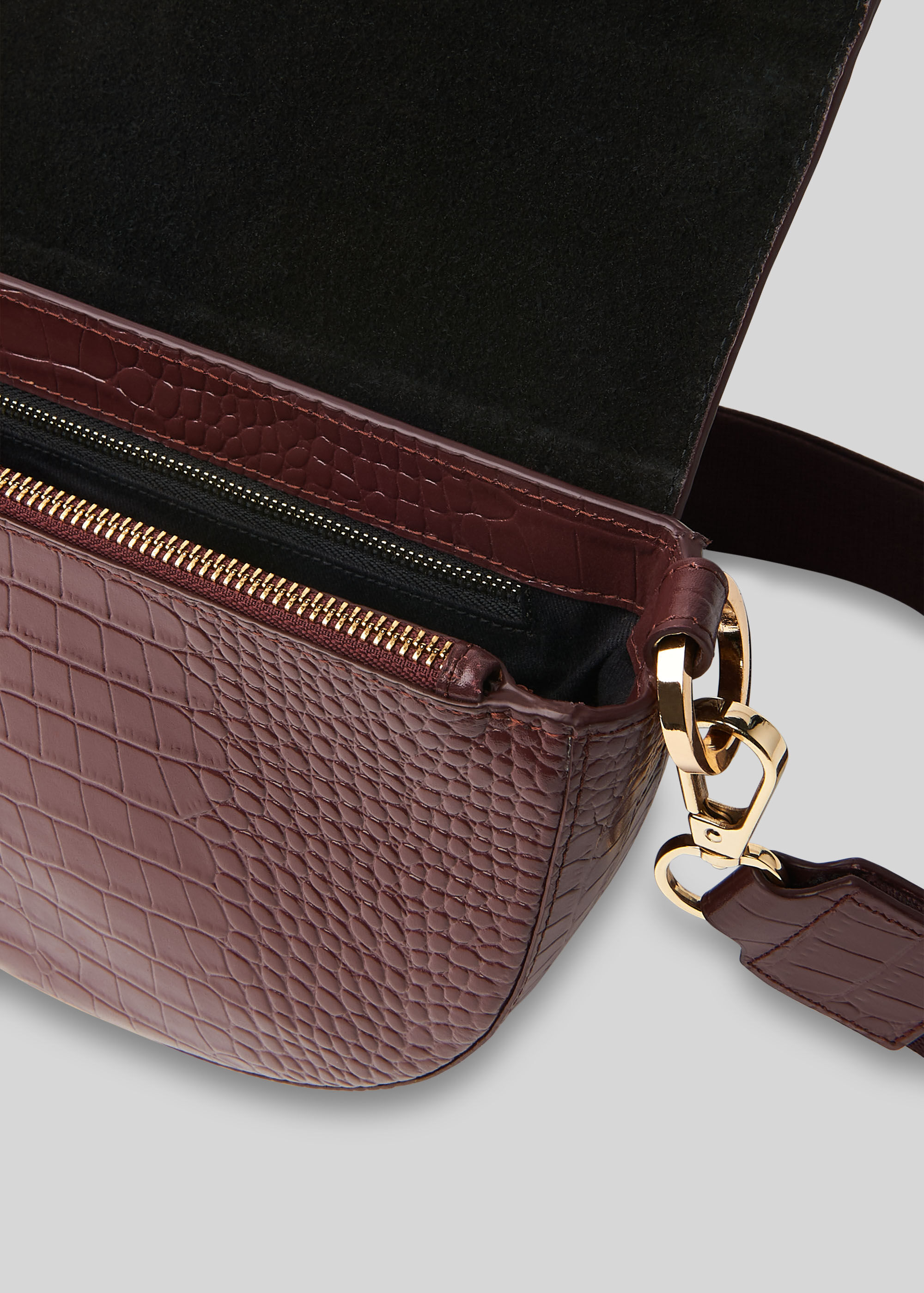 Whistles half moon 2025 bag