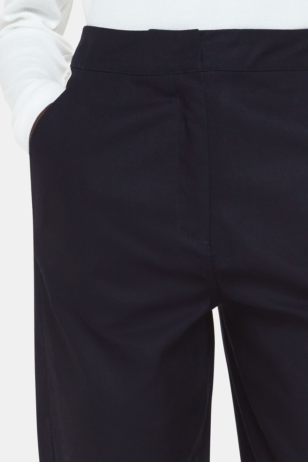 Carla Barrel Cotton Trouser