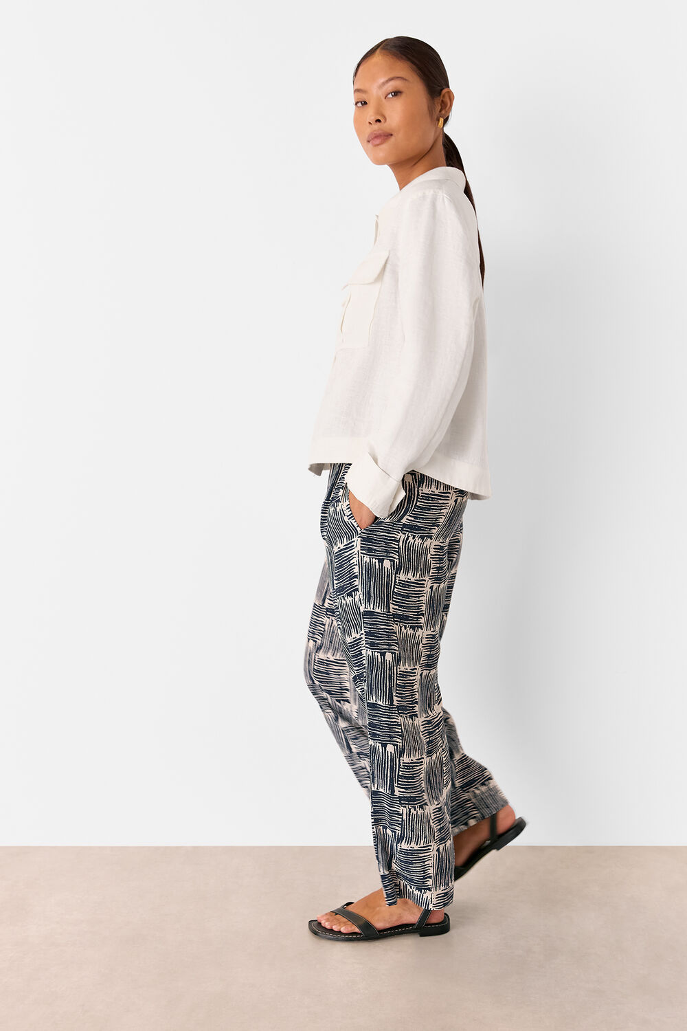 Petite Hatch Squares Cropped Trouser