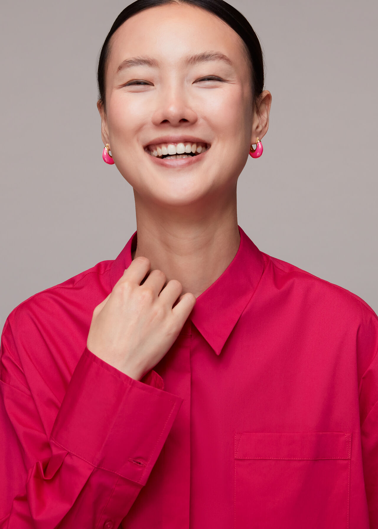 Enamel Curved Earring