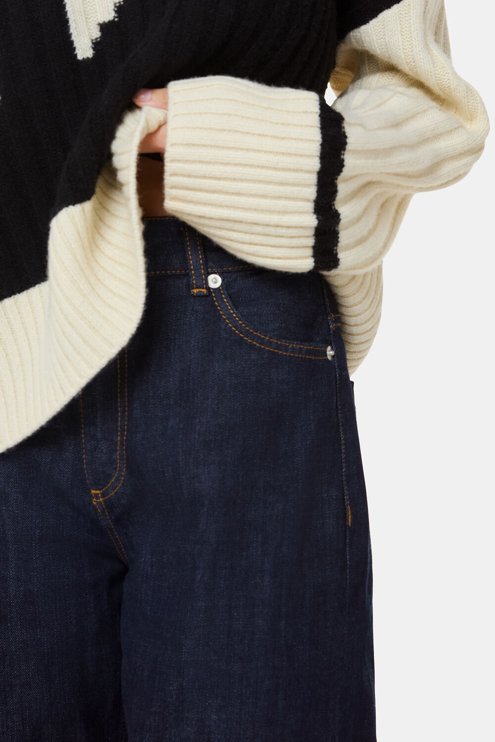 Dark Denim Turn Up Selvedge Jean