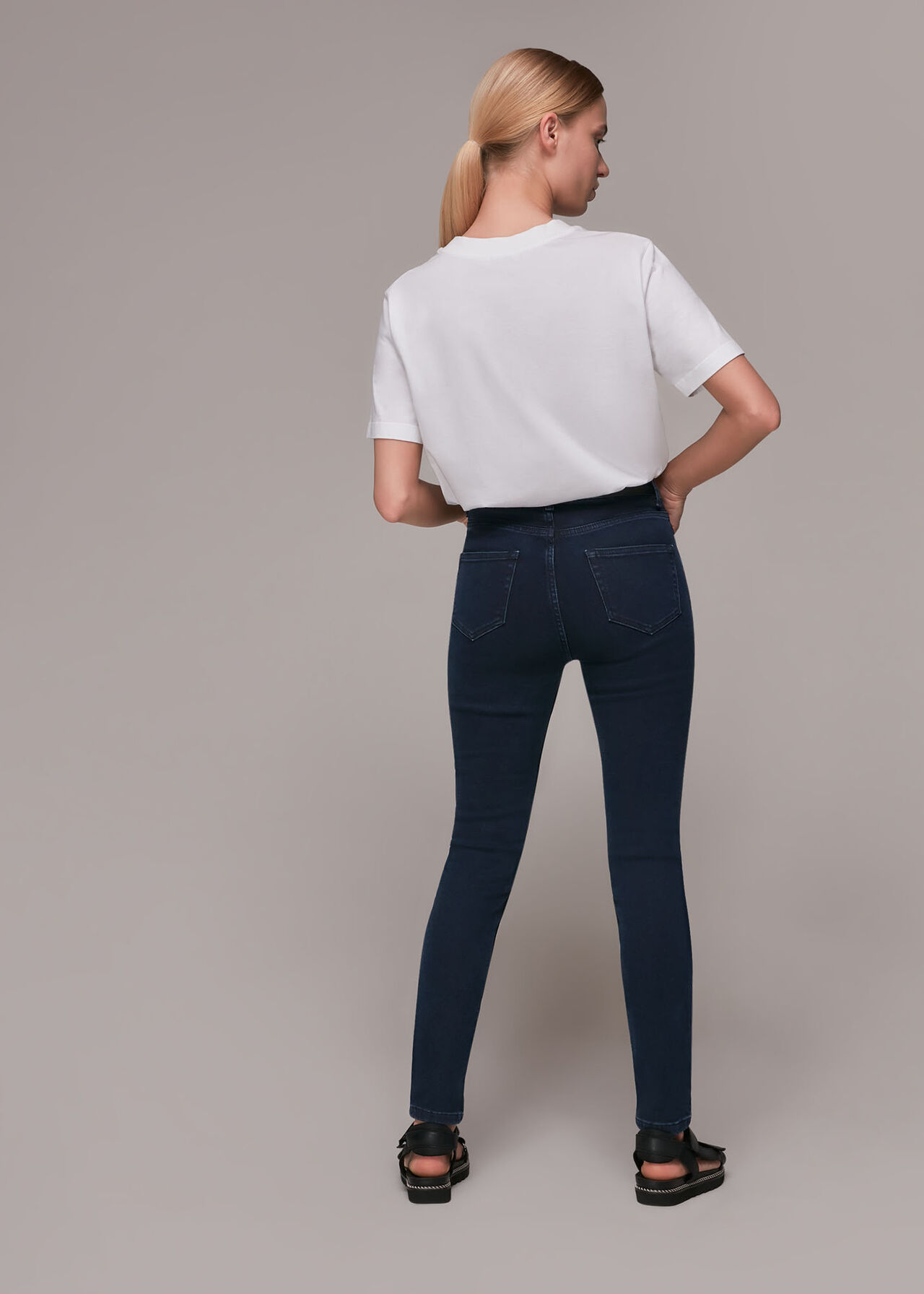 Stretch Sculpted Skinny Jean