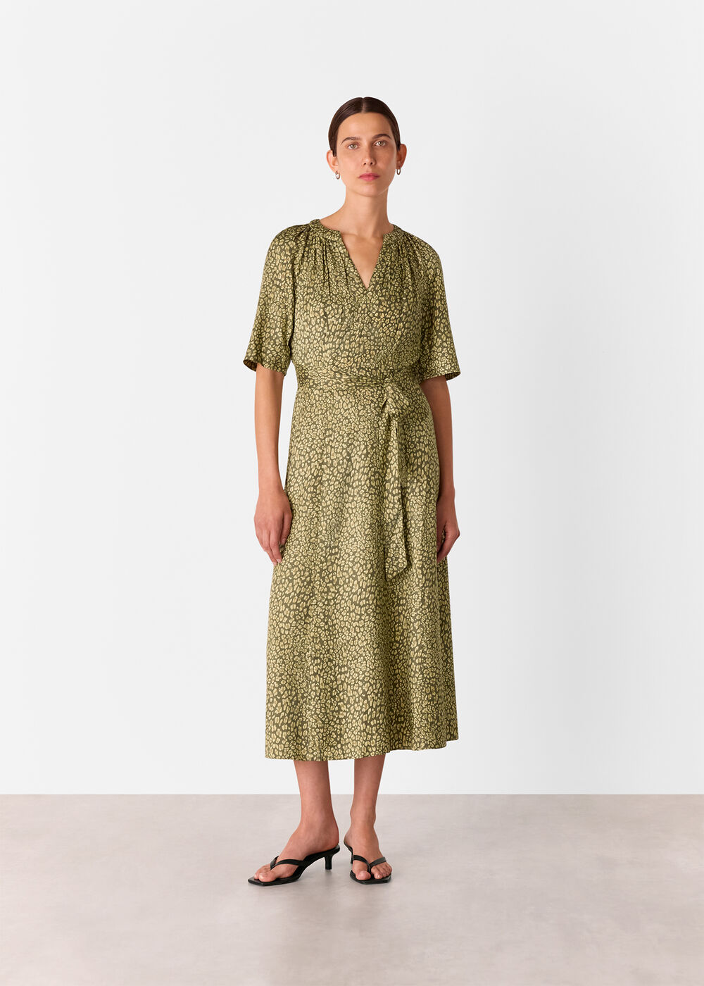 Petite Leopard Viscose Midi Dress