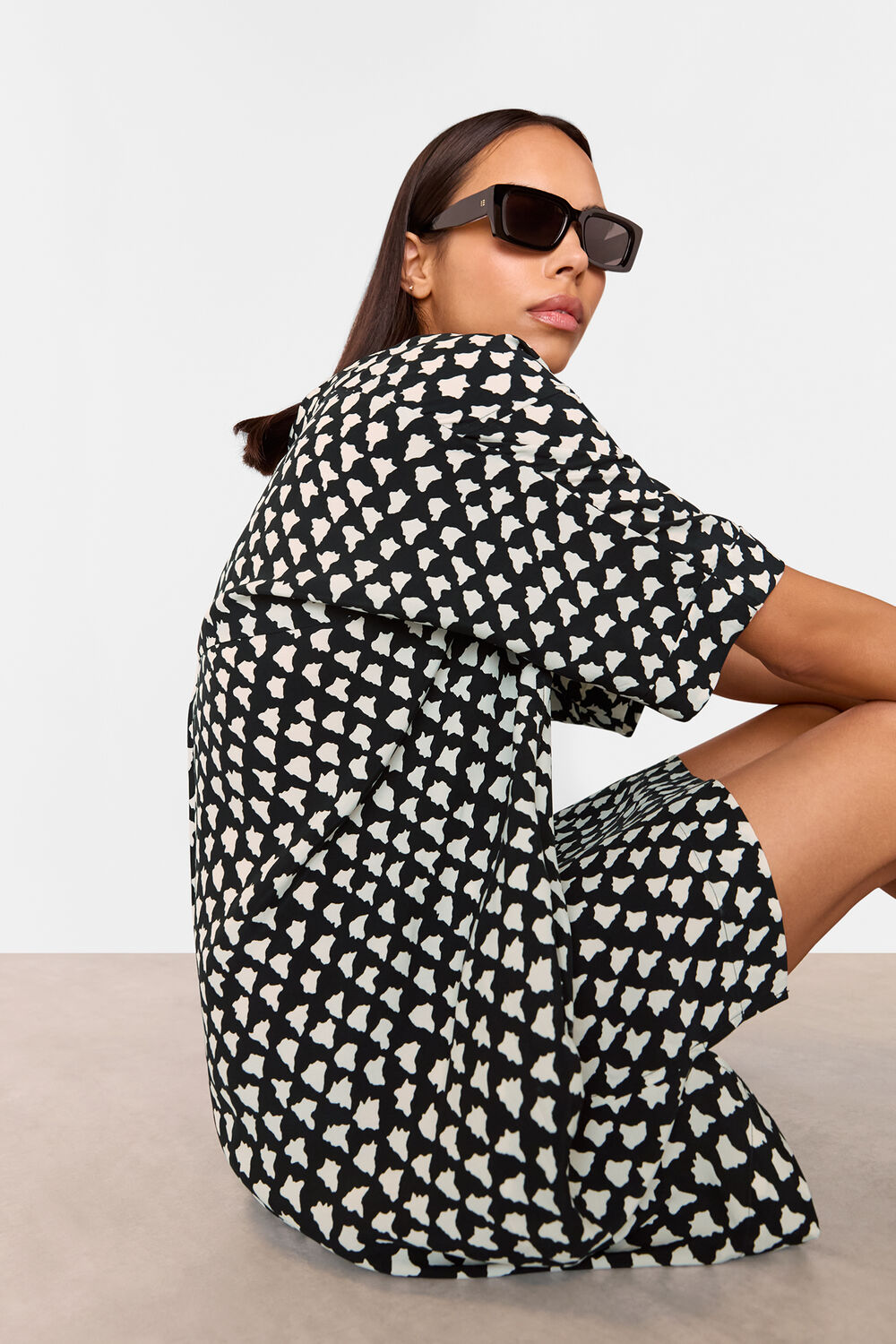 Black Triangle Relaxed Short Dress