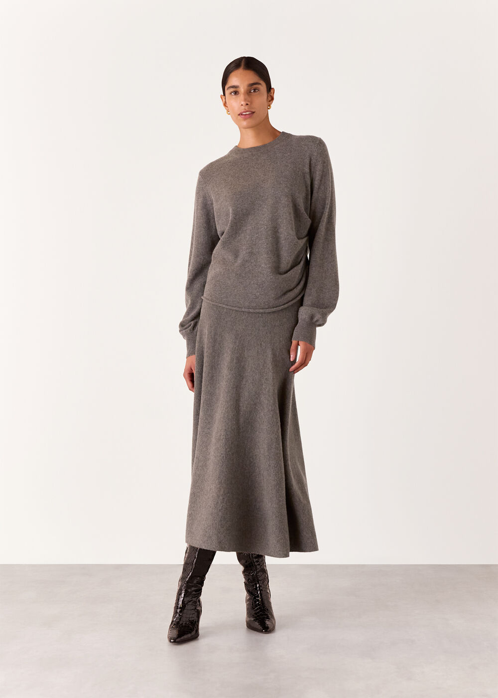 Side Ruched Detail Knit