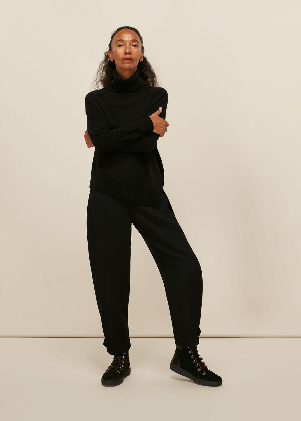 Cashmere Roll Neck Knit