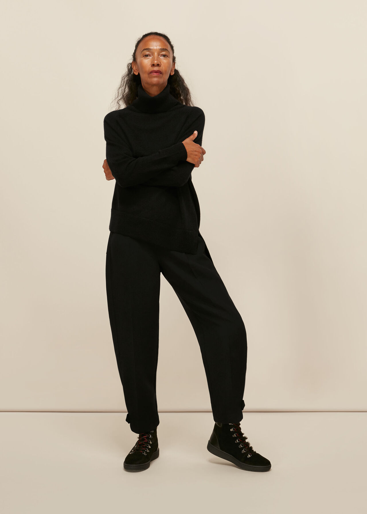 Cashmere Roll Neck Knit