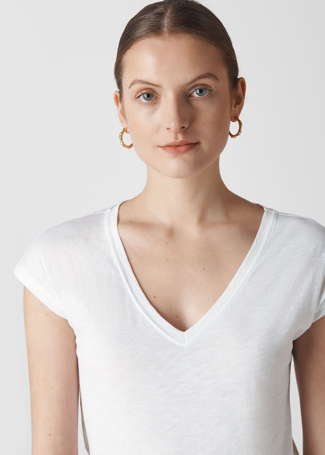 V Neck Minimal Tee White