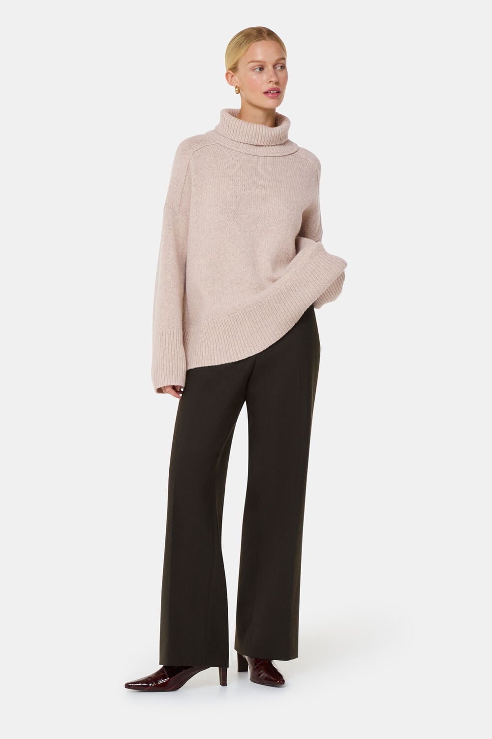 Wool Roll Neck Knit