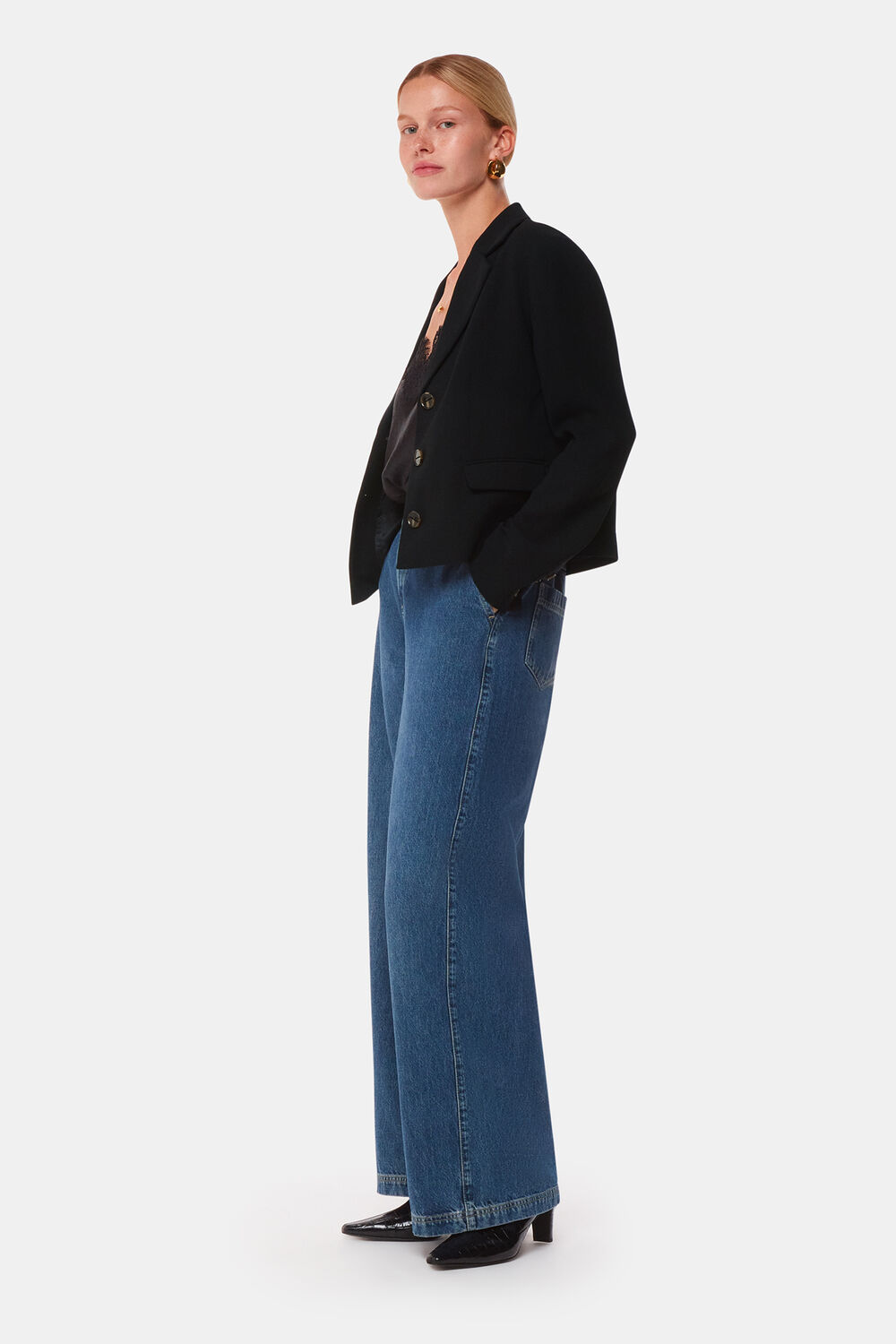 Tailored Short Crepe Blazer