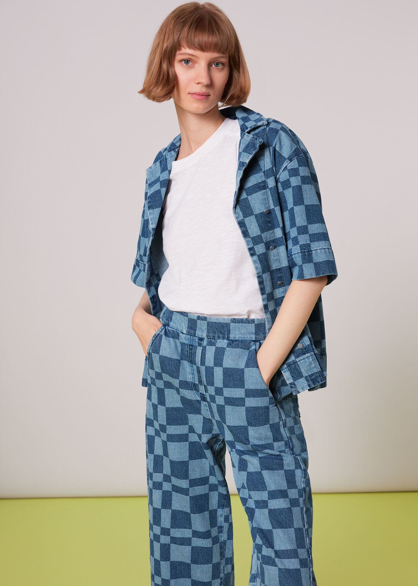 Checkered blue jeans new arrivals