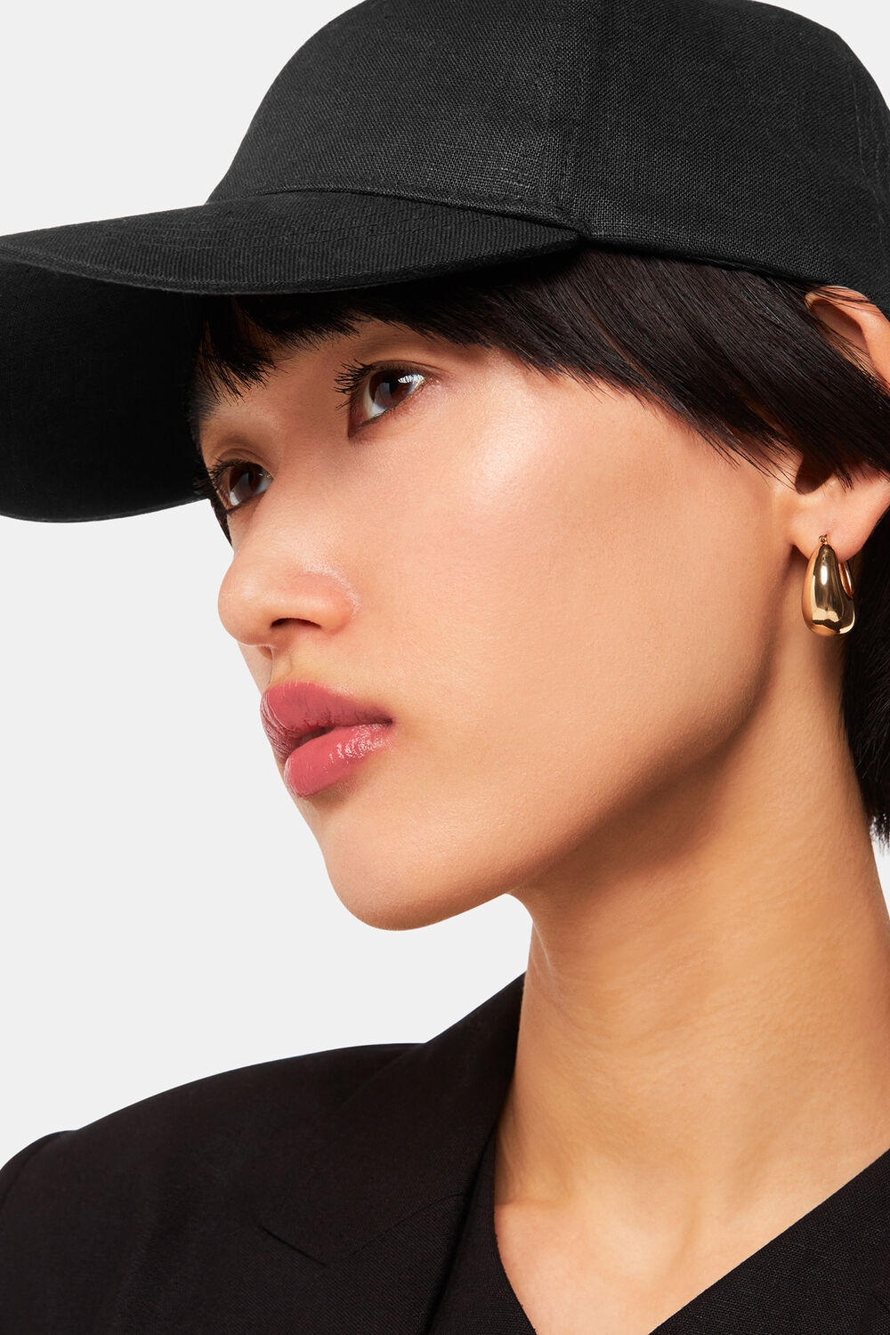 Black Linen Cap