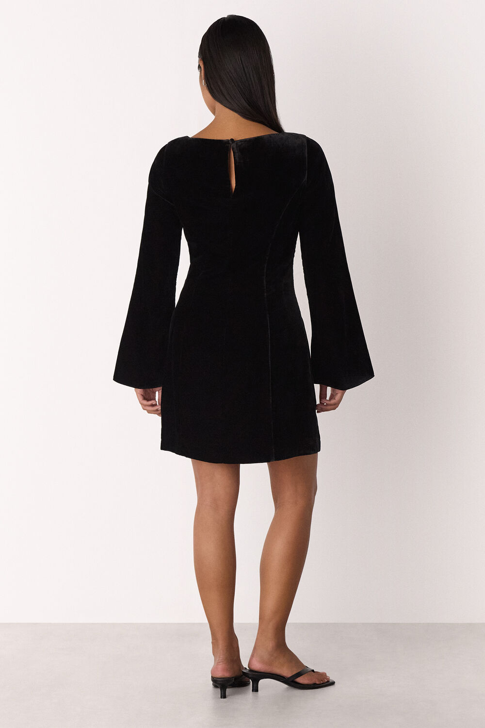 Black Petite Velvet Flare Sleeve Dress