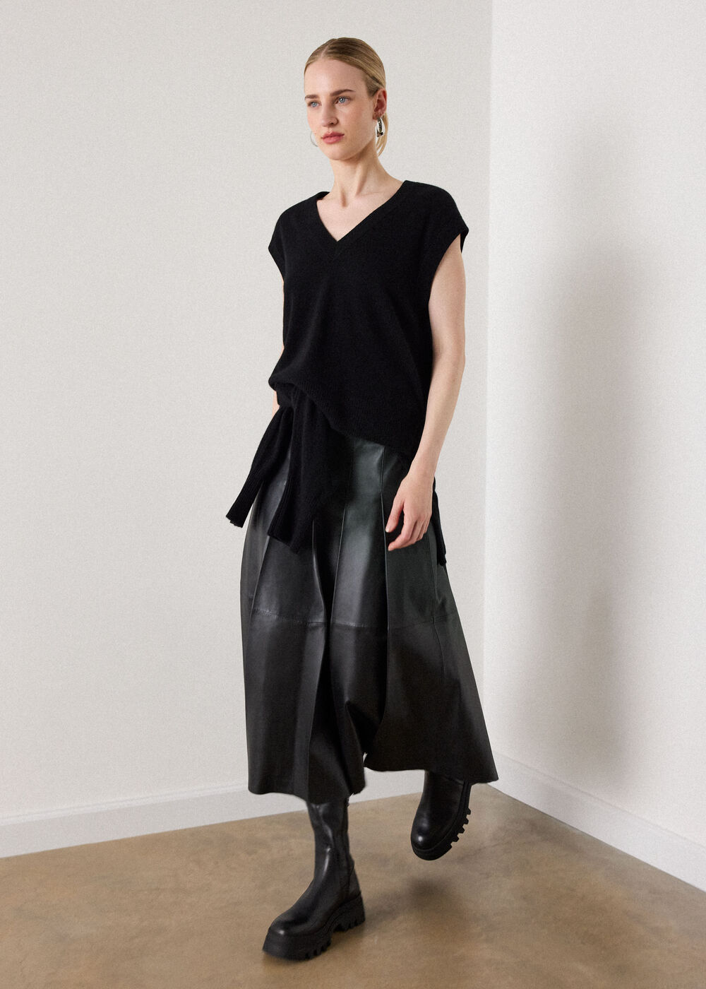 Cashmere V Neck Tank