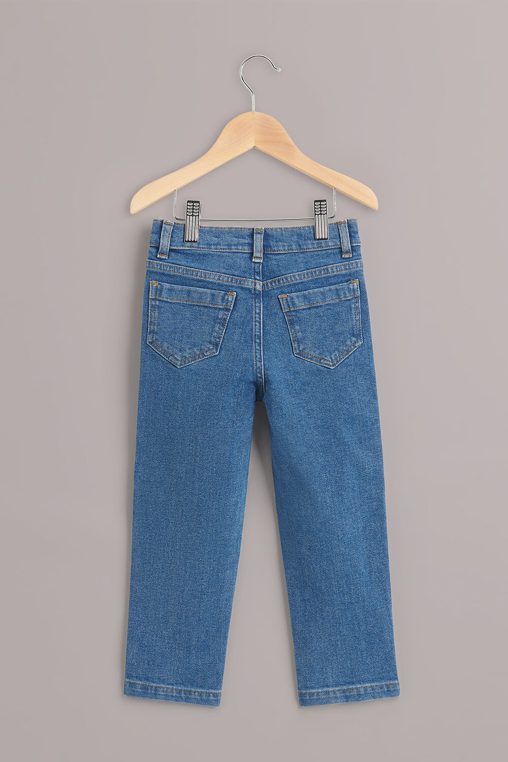 Stretch Barrel Leg Jean