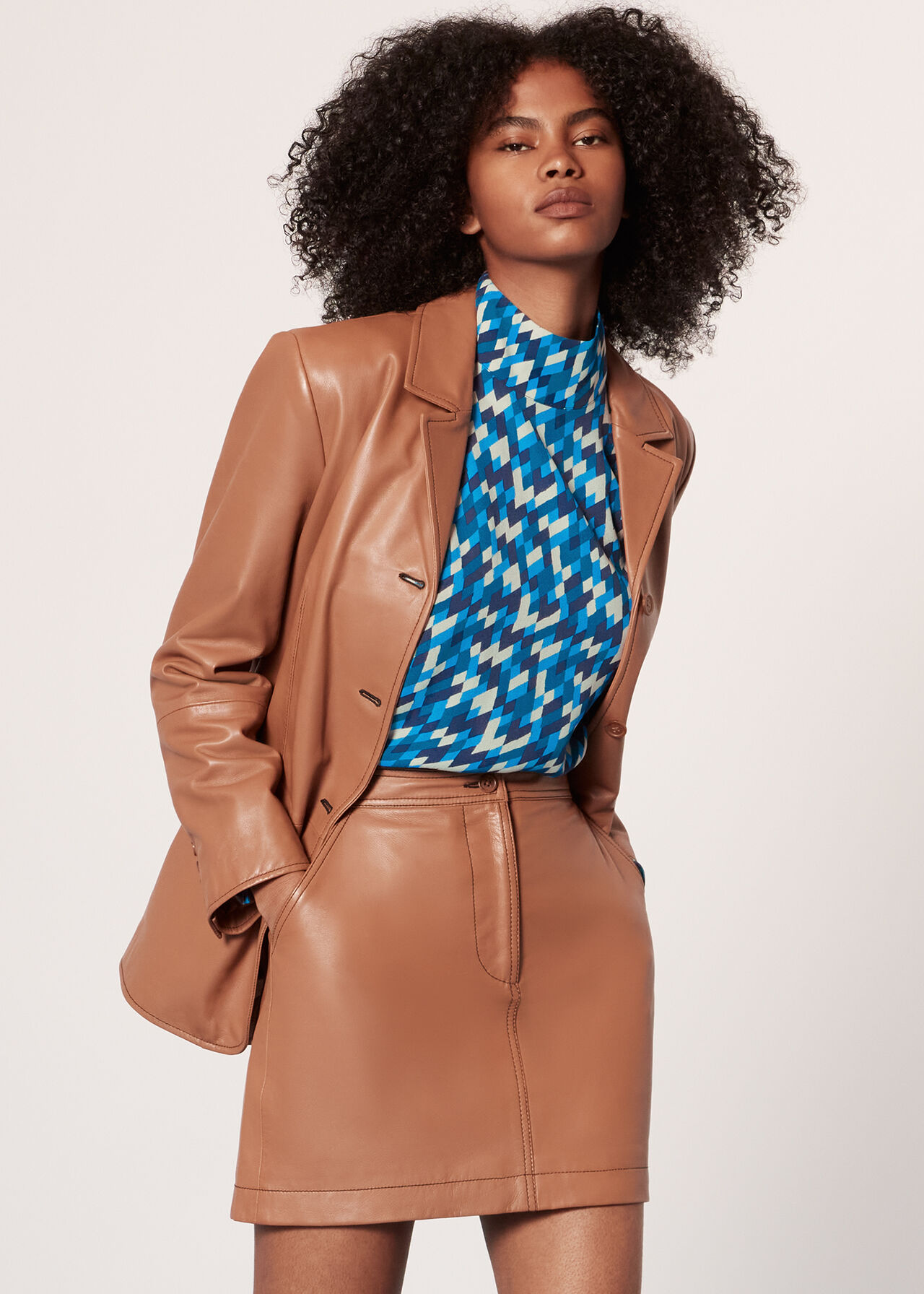Diagonal Diamond Top