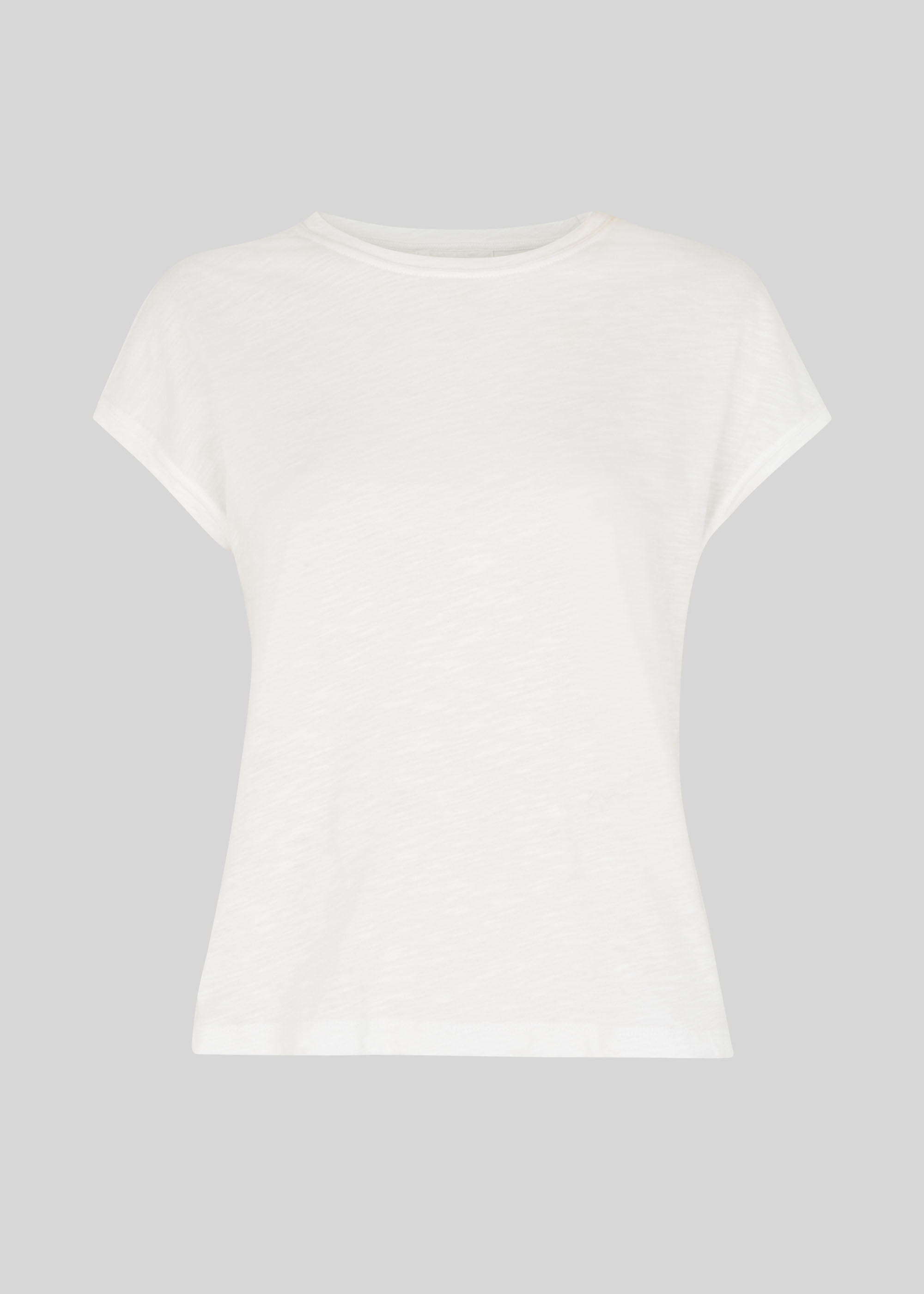 white cap sleeve shirt