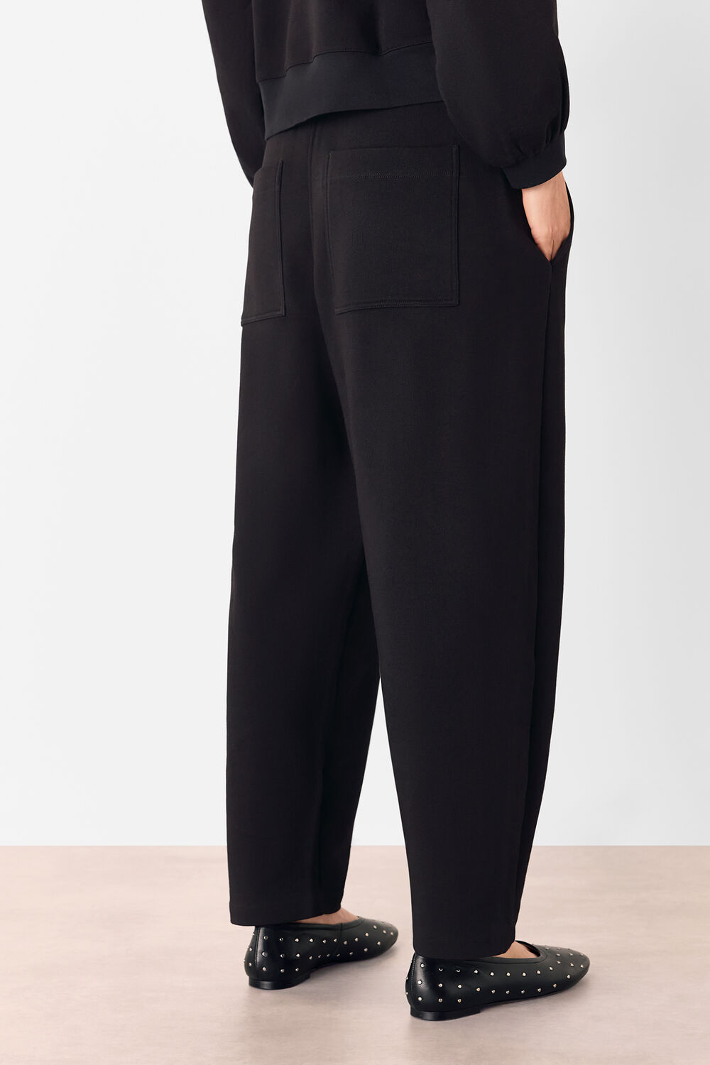 Barrel Leg Jersey Jogger