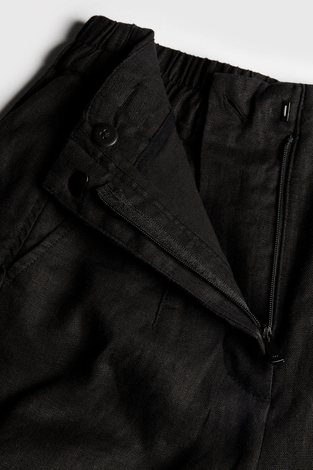Black Petite Linen Barrel Leg Trouser