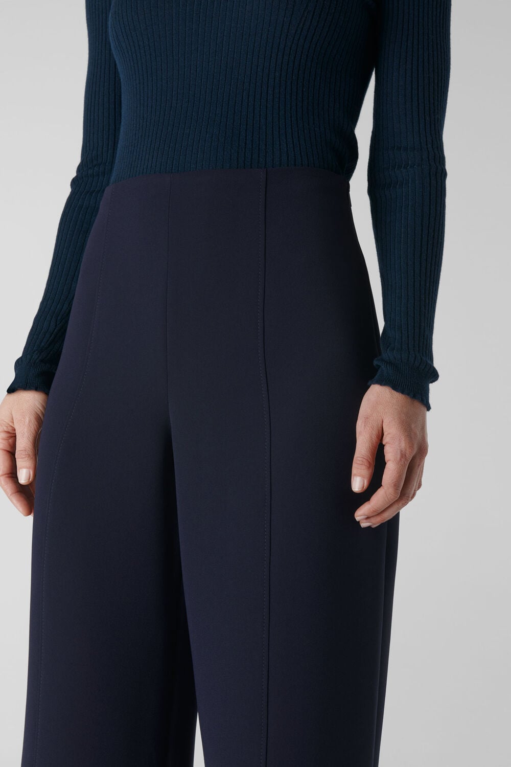 Flat Front Crop Trouser