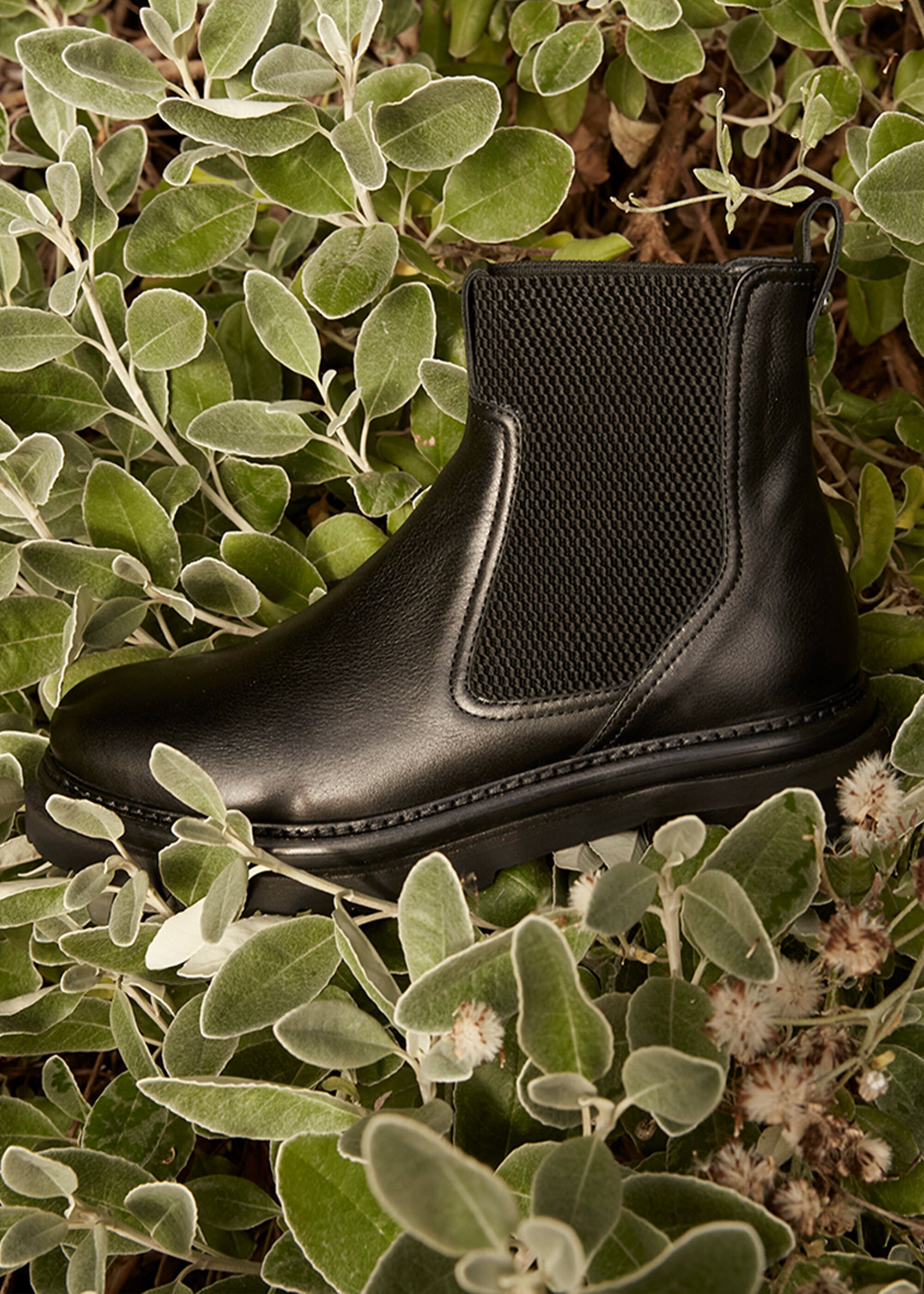 Hallowell leather top chelsea boot
