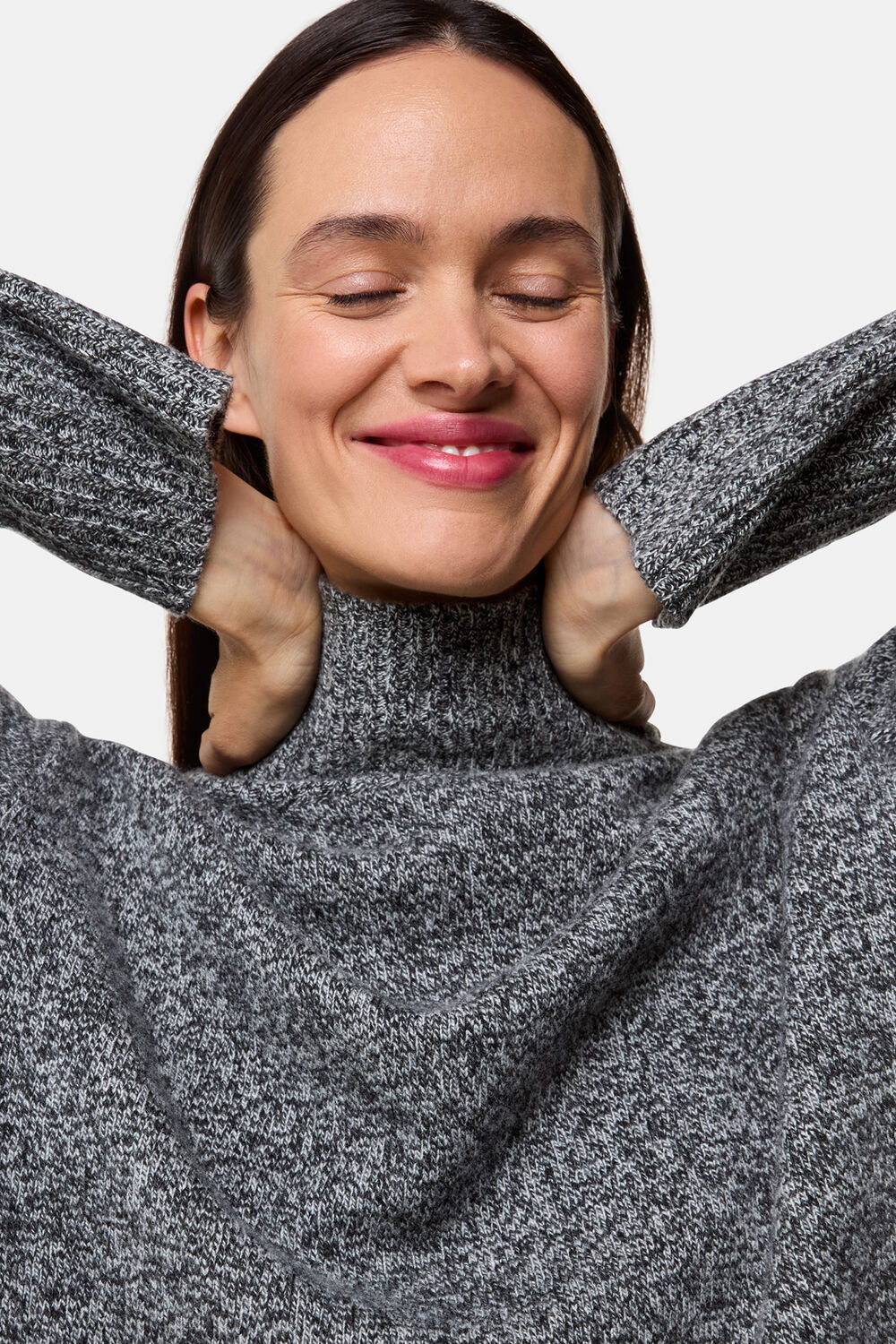 Wool Fleck Funnel Neck Knit