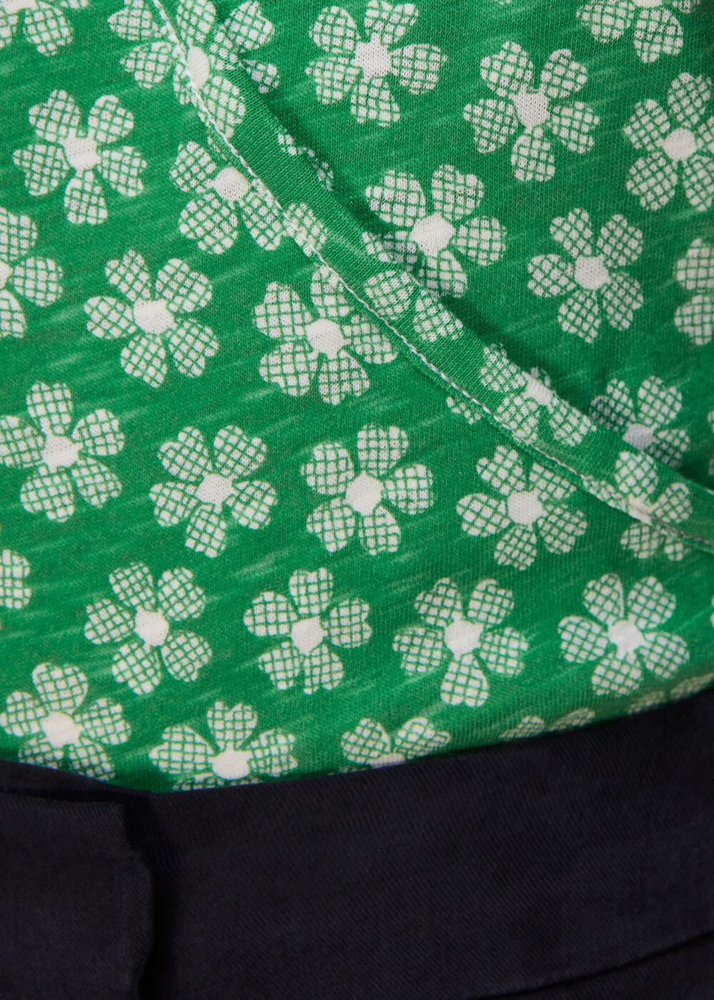Daisy Check Wrap Tee