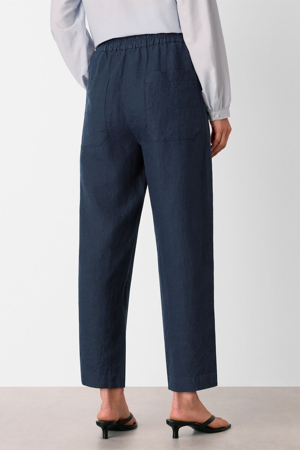 Navy Linen Barrel Trouser