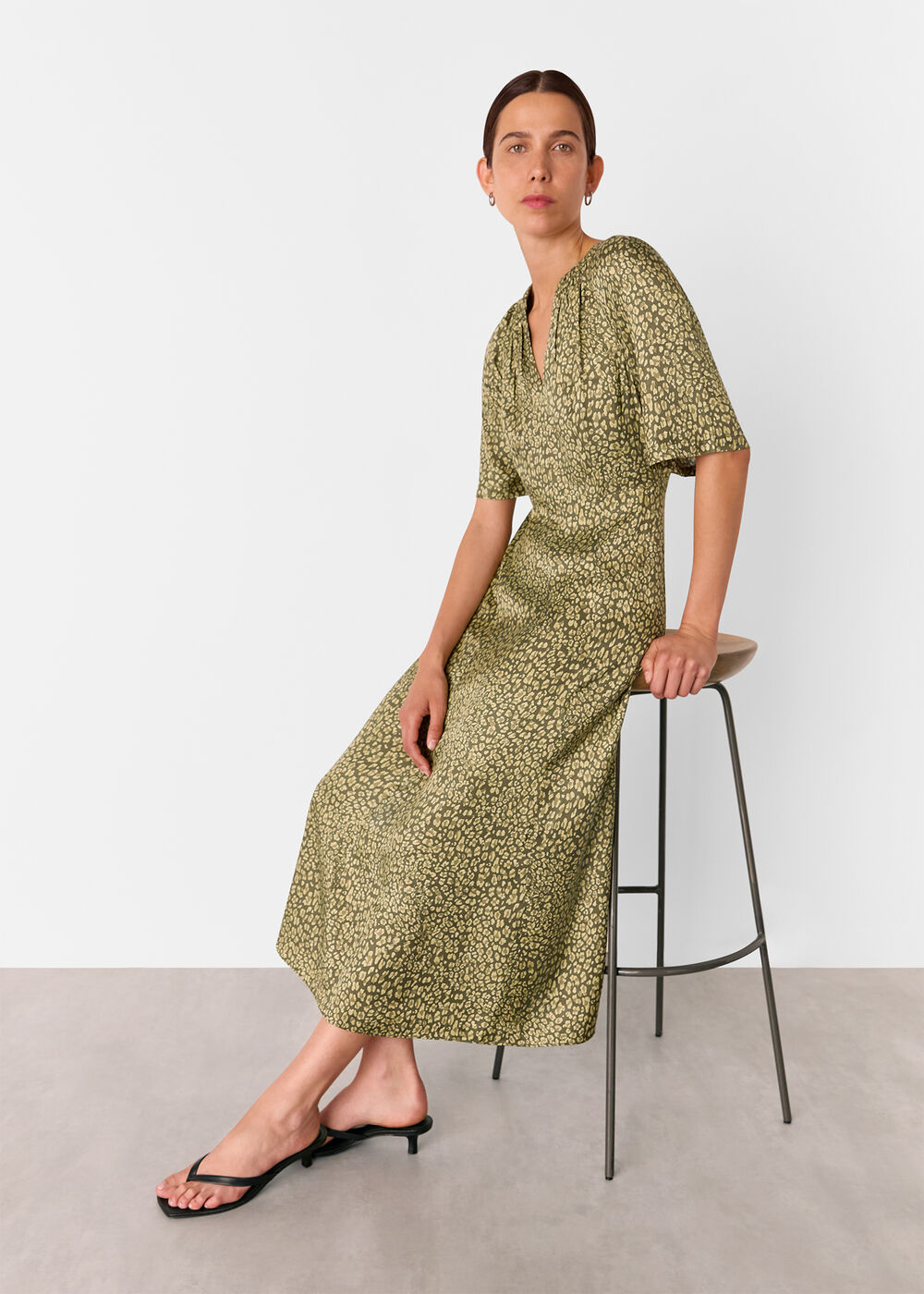 Petite Leopard Viscose Midi Dress